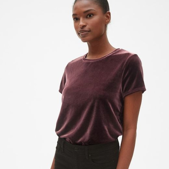 GAP Tops - Gap Velvet Tee in Vamp Red NWT